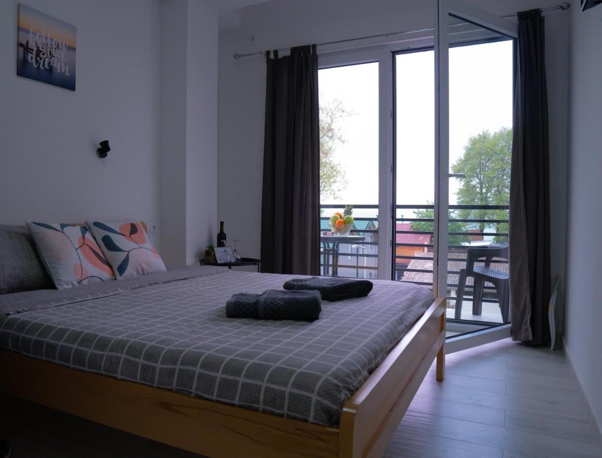 אוהריד Villa Natali מראה חיצוני תמונה