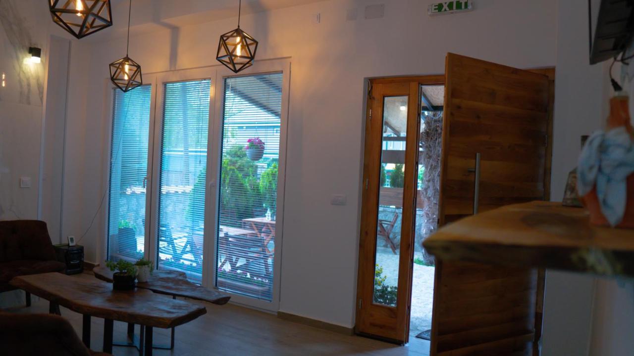 אוהריד Villa Natali מראה חיצוני תמונה
