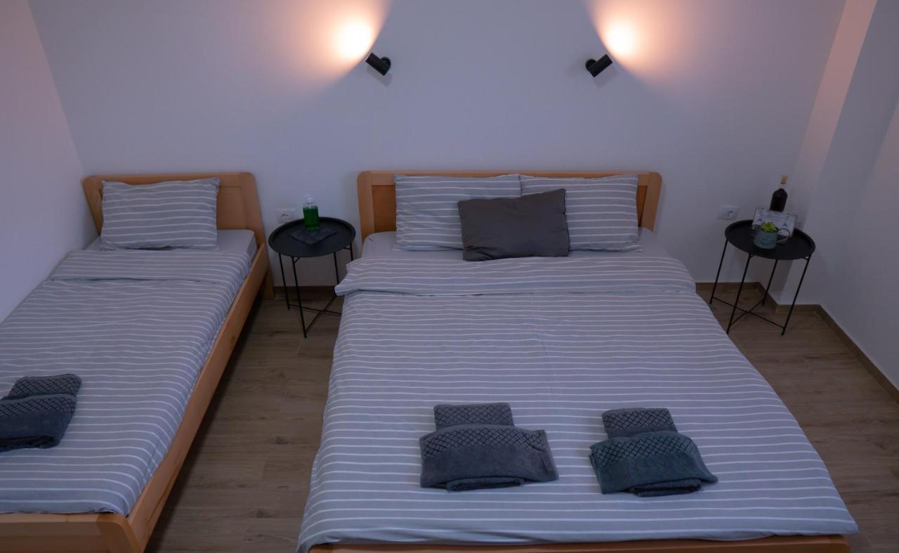 אוהריד Villa Natali מראה חיצוני תמונה