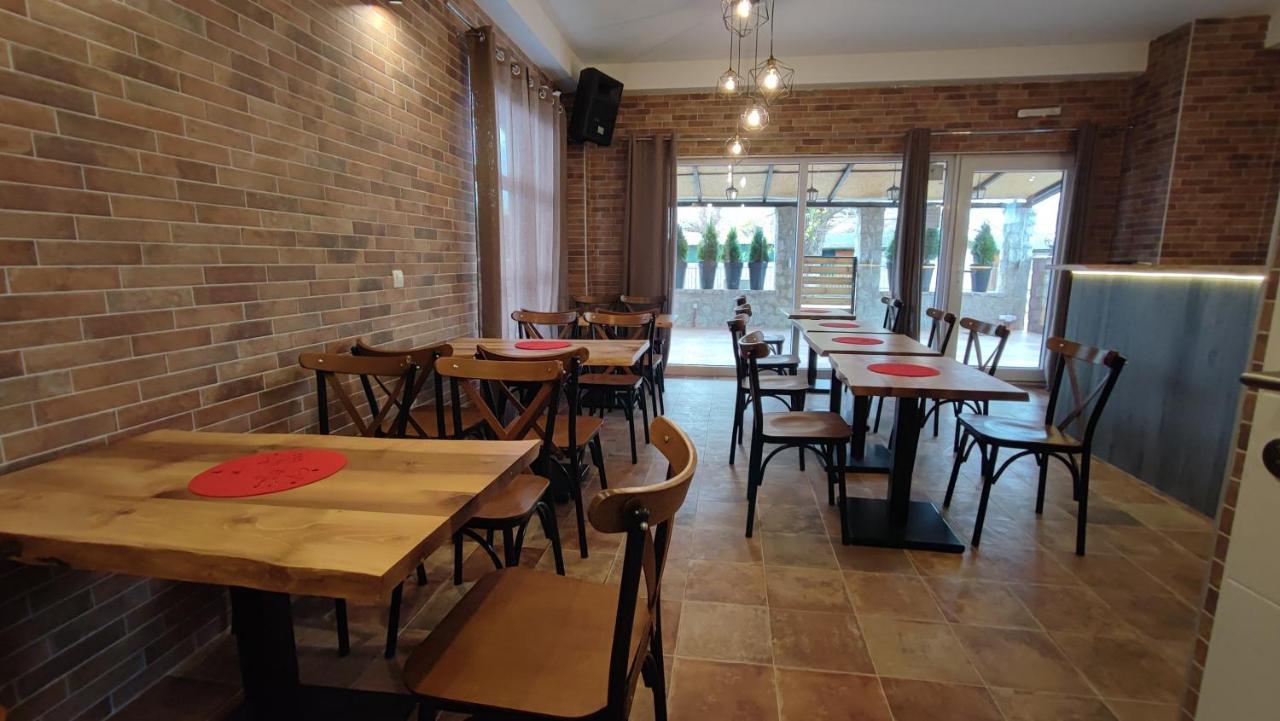 אוהריד Villa Natali מראה חיצוני תמונה